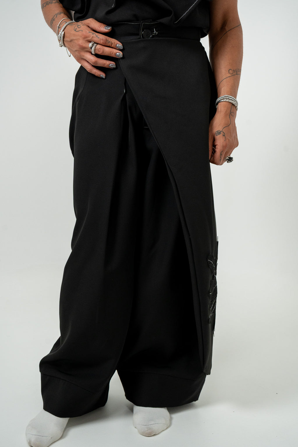 Pantaloni Alati