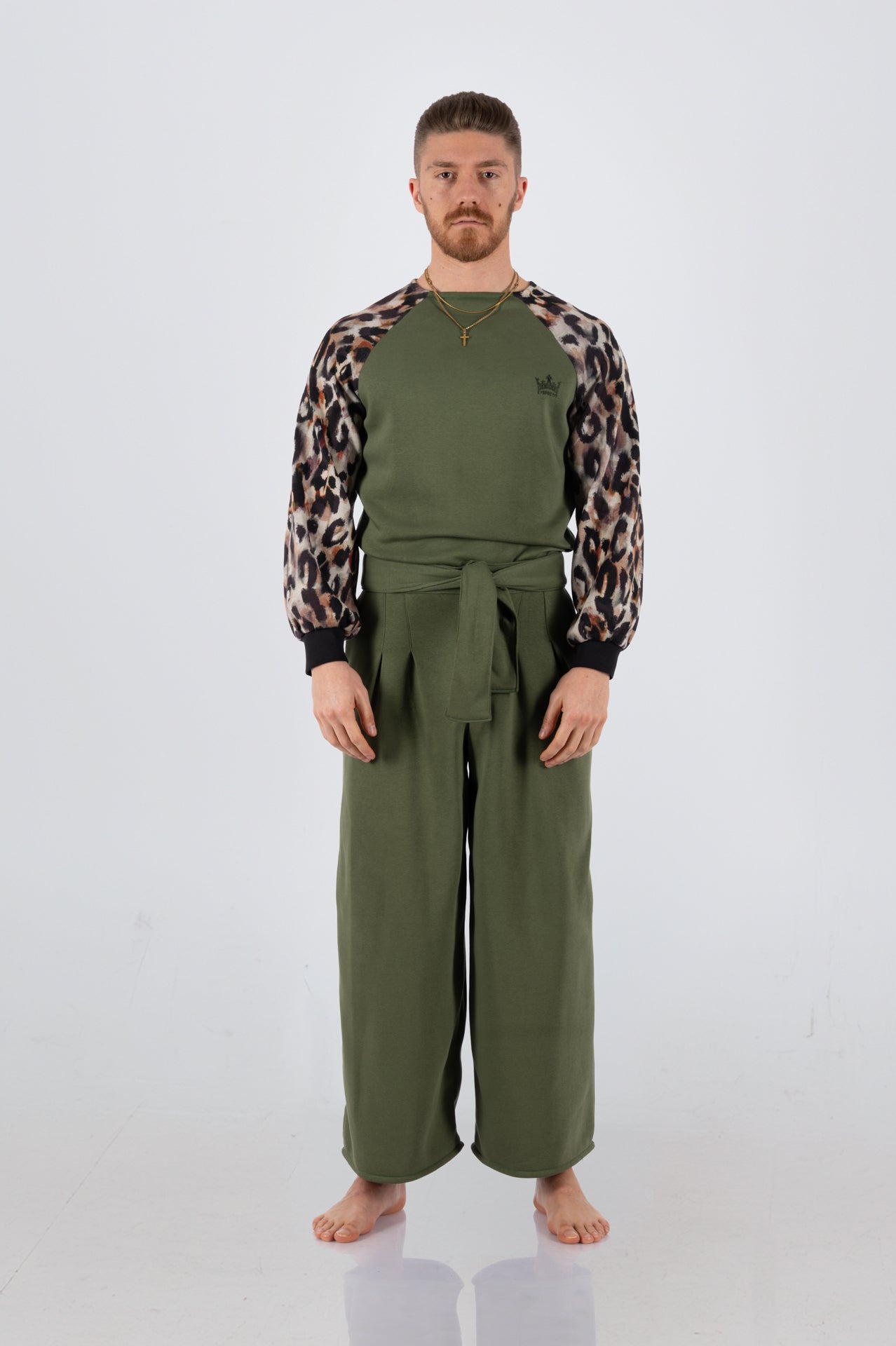 Completo Leopardo Felpa + Pantalone